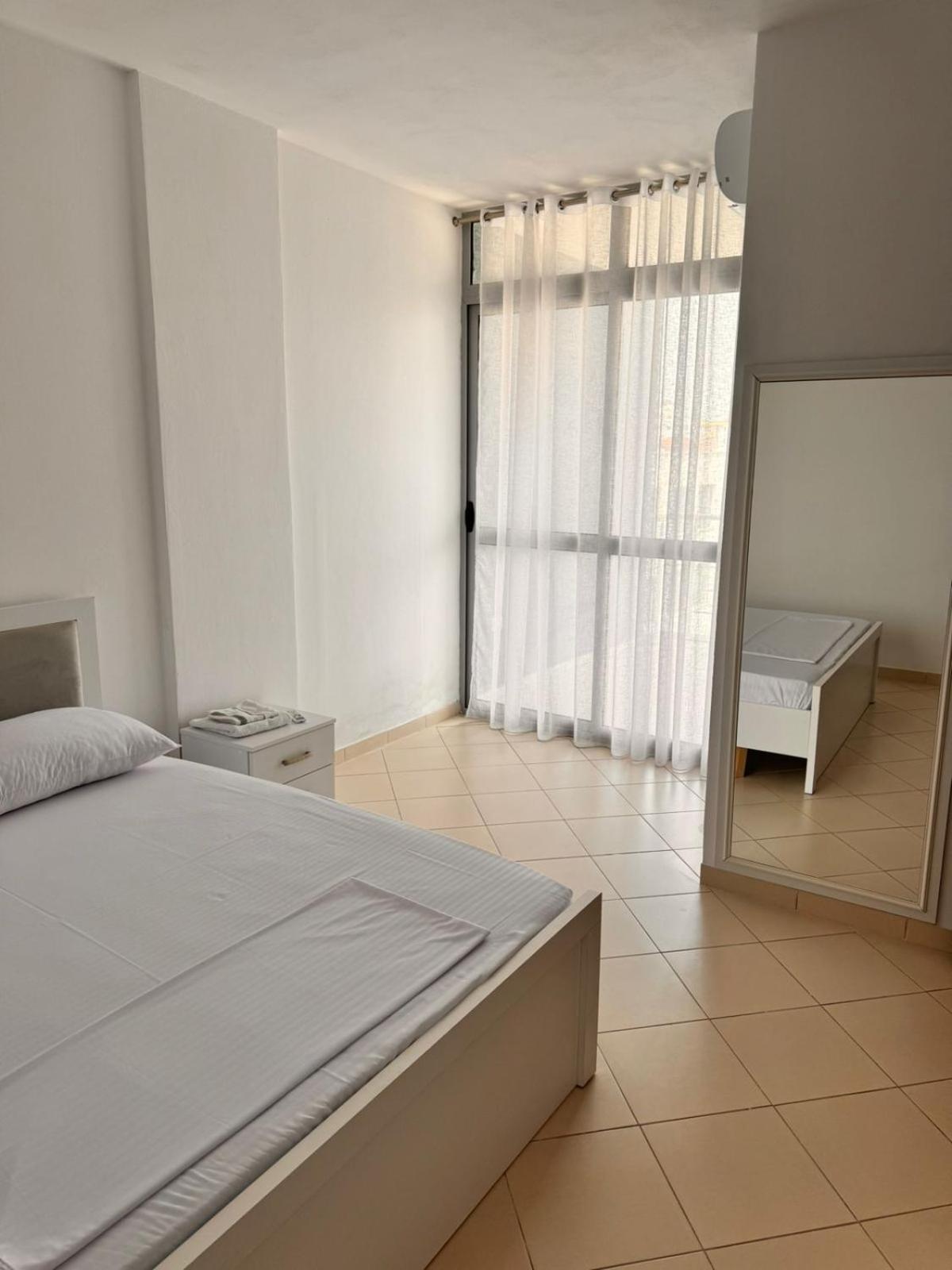 Holiday Apartments 5 دراس المظهر الخارجي الصورة
